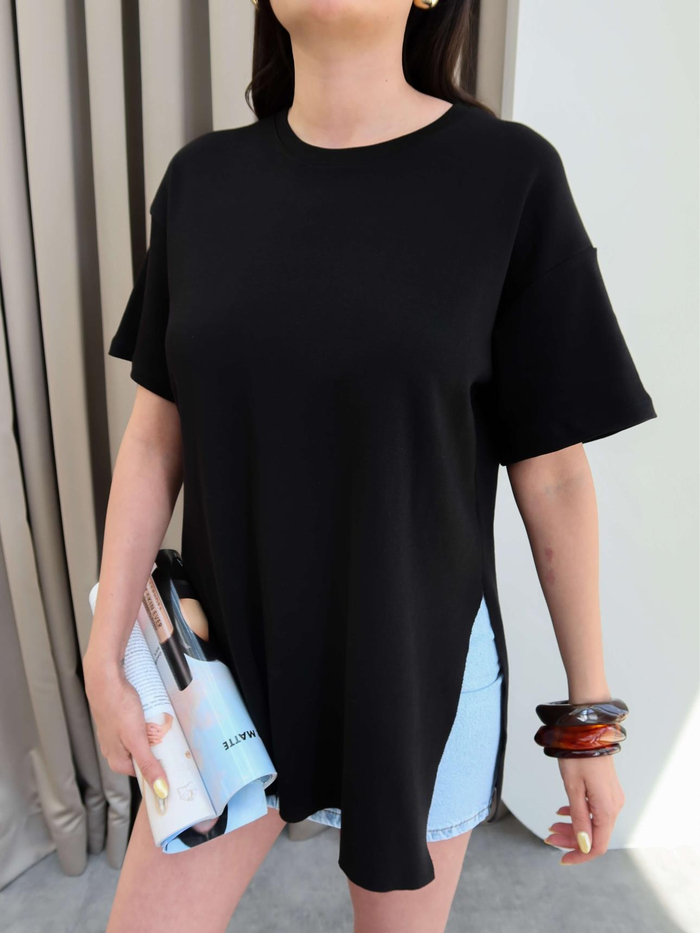 Bisiklet  Yaka Yırtmaçlı Oversize T-shirt