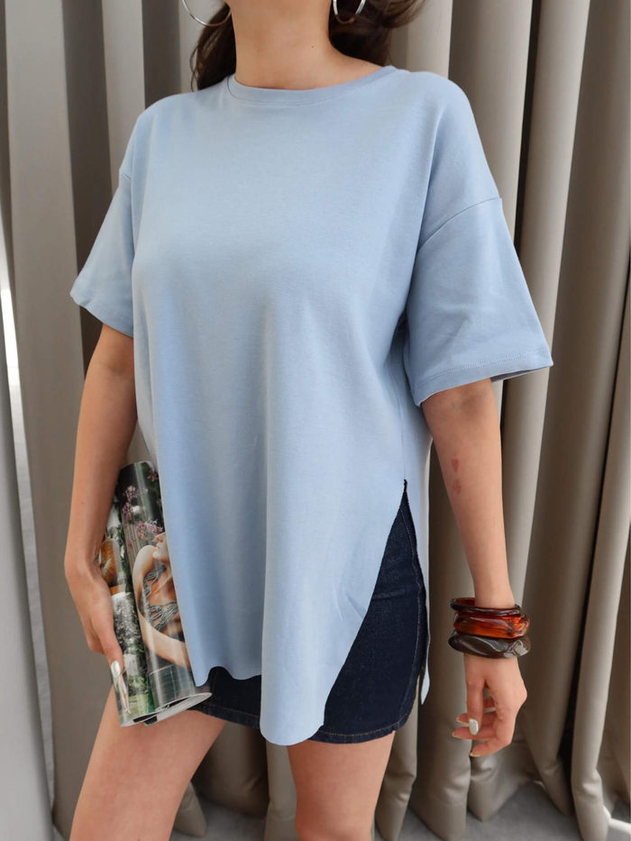 Bisiklet Yaka Yırtmaçlı Oversize T-shirt
