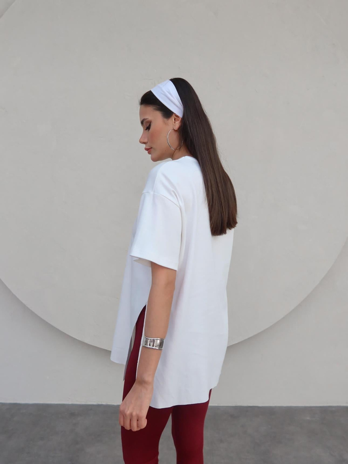 Bisiklet  Yaka Yırtmaçlı Oversize T-shirt