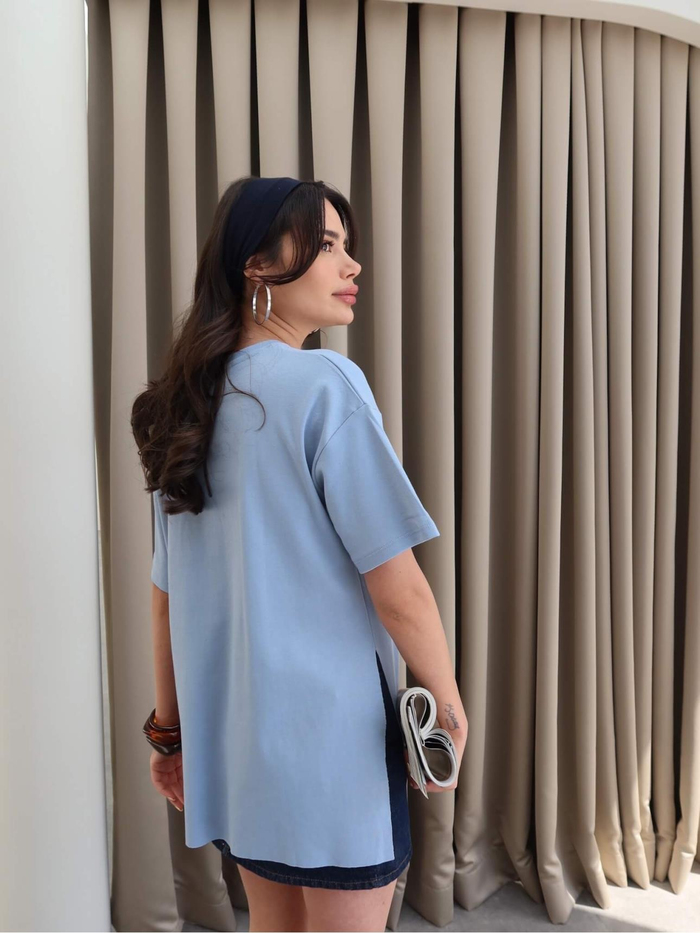 Bisiklet Yaka Yırtmaçlı Oversize T-shirt