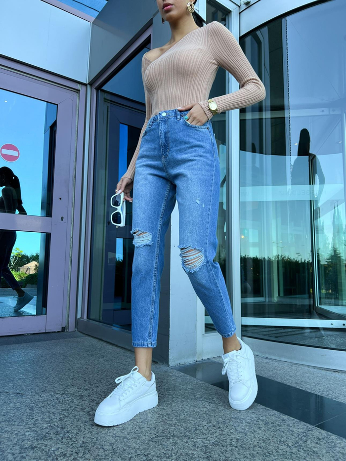 Blue Diz Yırtık Mom Jean