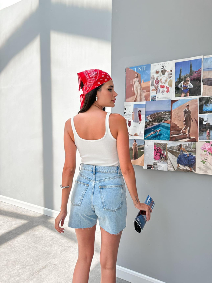 Blue Orj Kesik Kisa Denim Şort