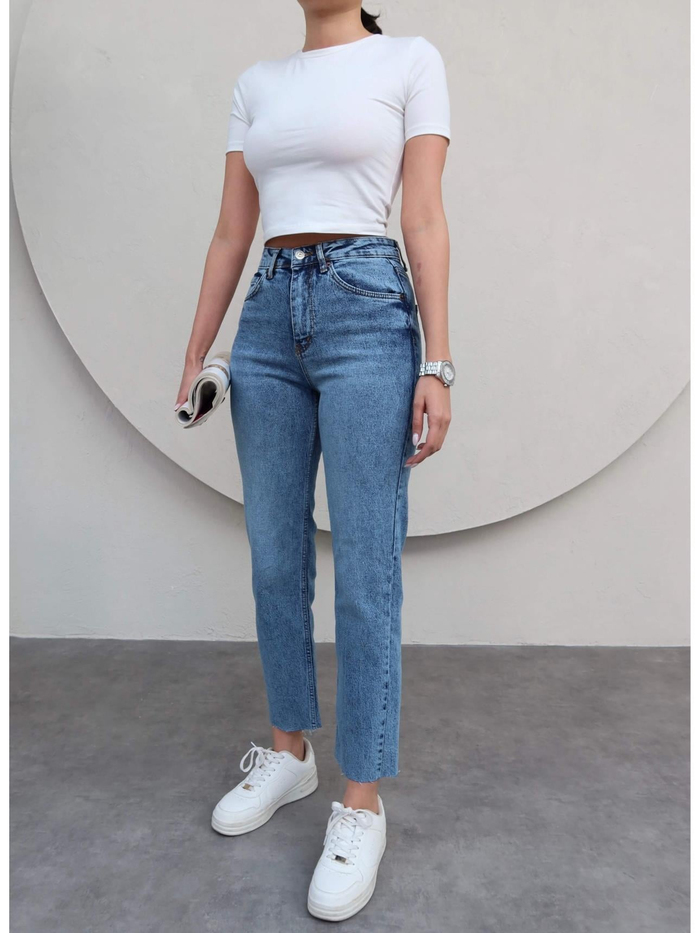 Blue Yıkamalı Paça Kesik Orj Jean