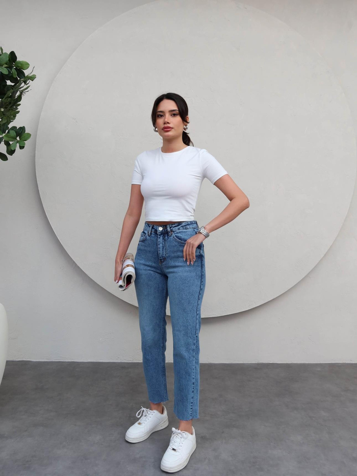 Blue Yıkamalı Paça Kesik Orj Jean