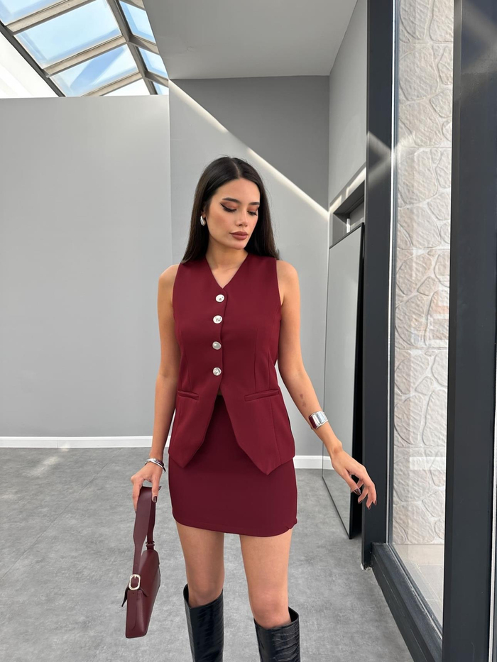 Bordo Düğme Detaylı Yelek Etek Takım