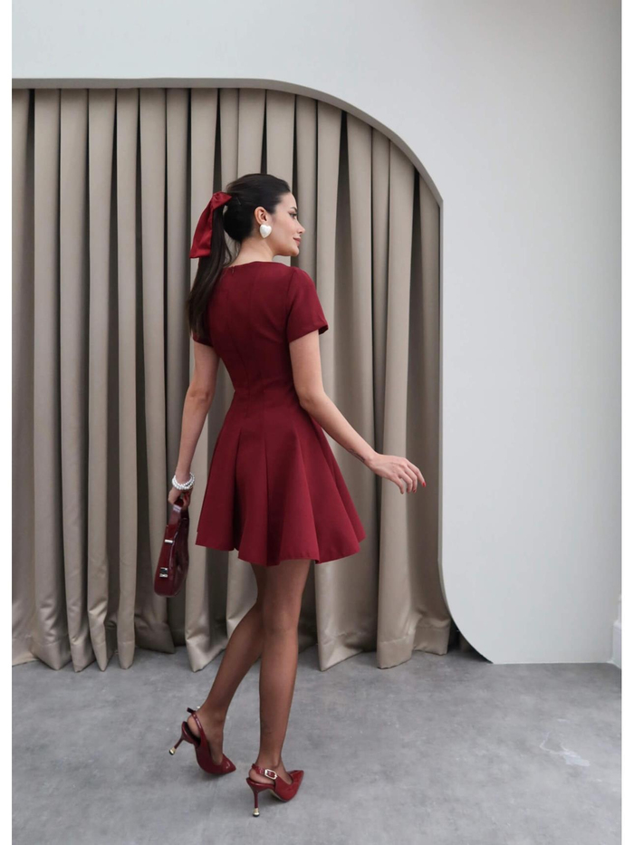 Bordo Oval Yaka Parçalı Elbise