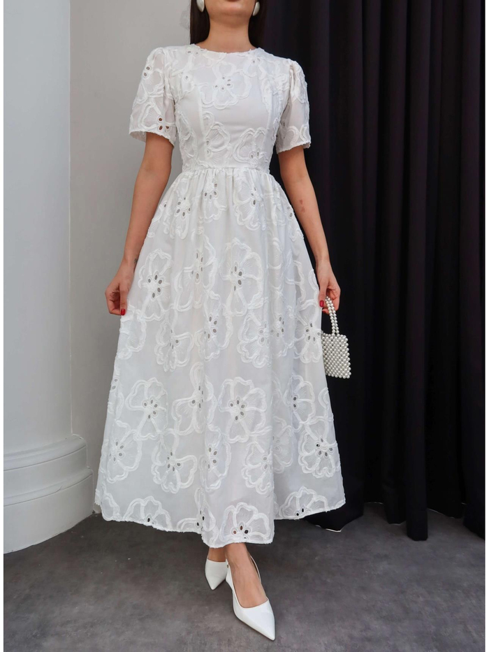 Brode İşlemeli Midi Elbise