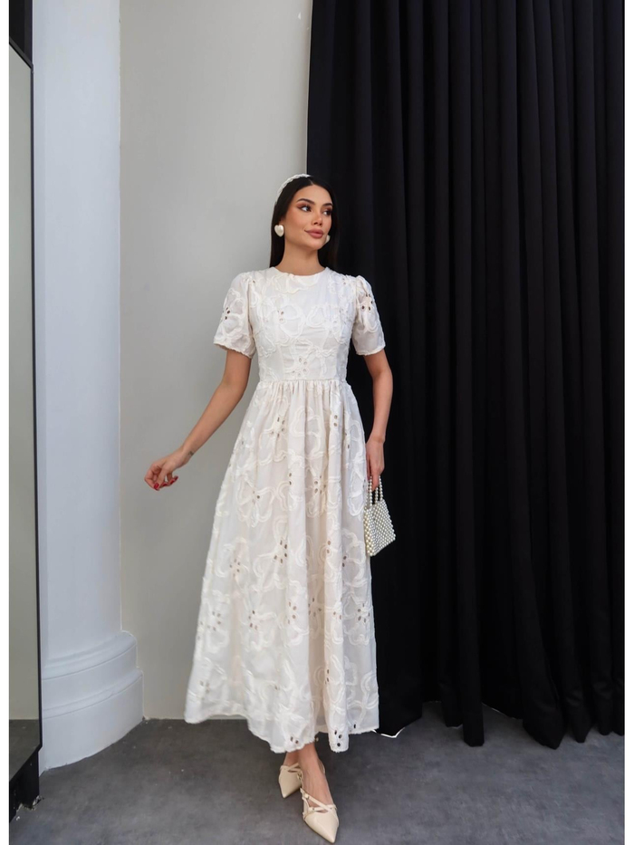 Brode İşlemeli Midi Elbise