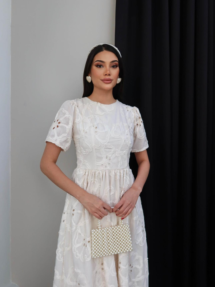 Brode İşlemeli Midi Elbise