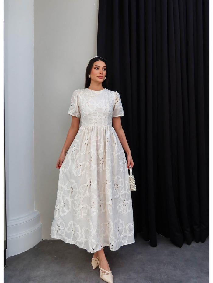 Brode İşlemeli Midi Elbise