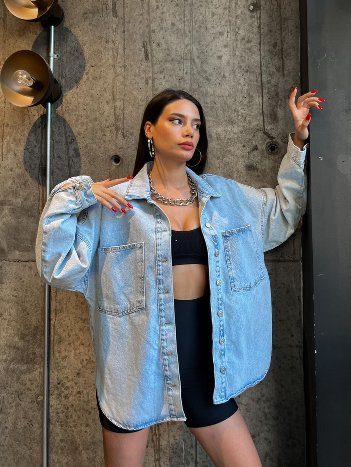 Buz Mavi Oversize Denim Gömlek