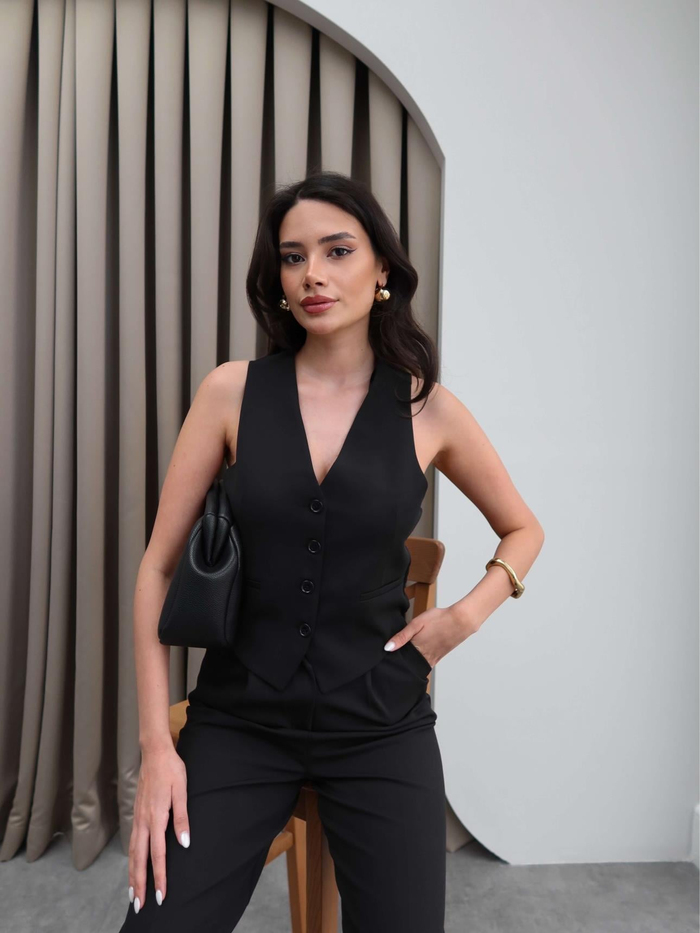 Çapraz Sırt Detaylı Yelek