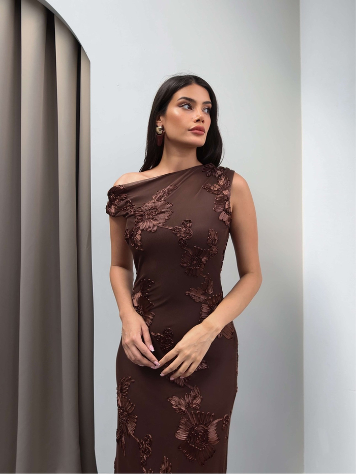 Çiçek Aplikeli Sıfır Kol Tül Elbise