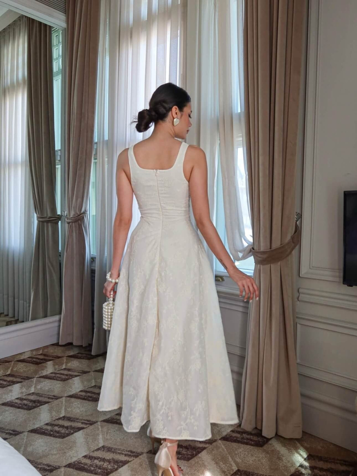 Çiçek Desenli Astarlı Askılı Maxi Boy Elbise