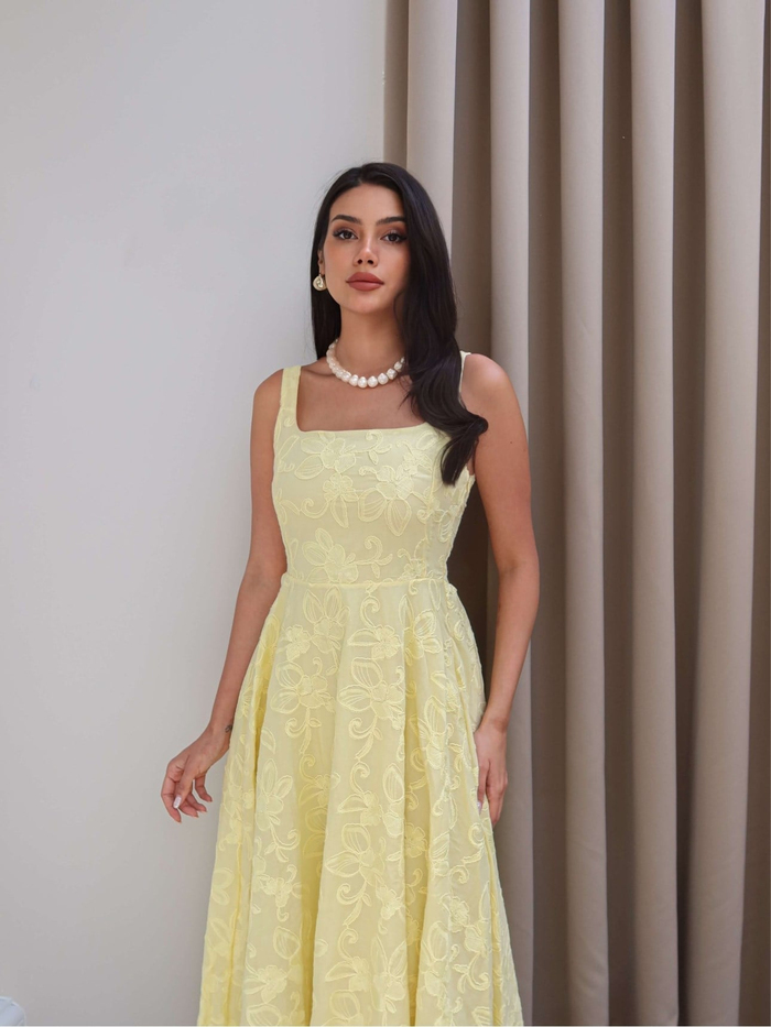 Çiçek Desenli Astarlı Askılı Maxi Boy Elbise