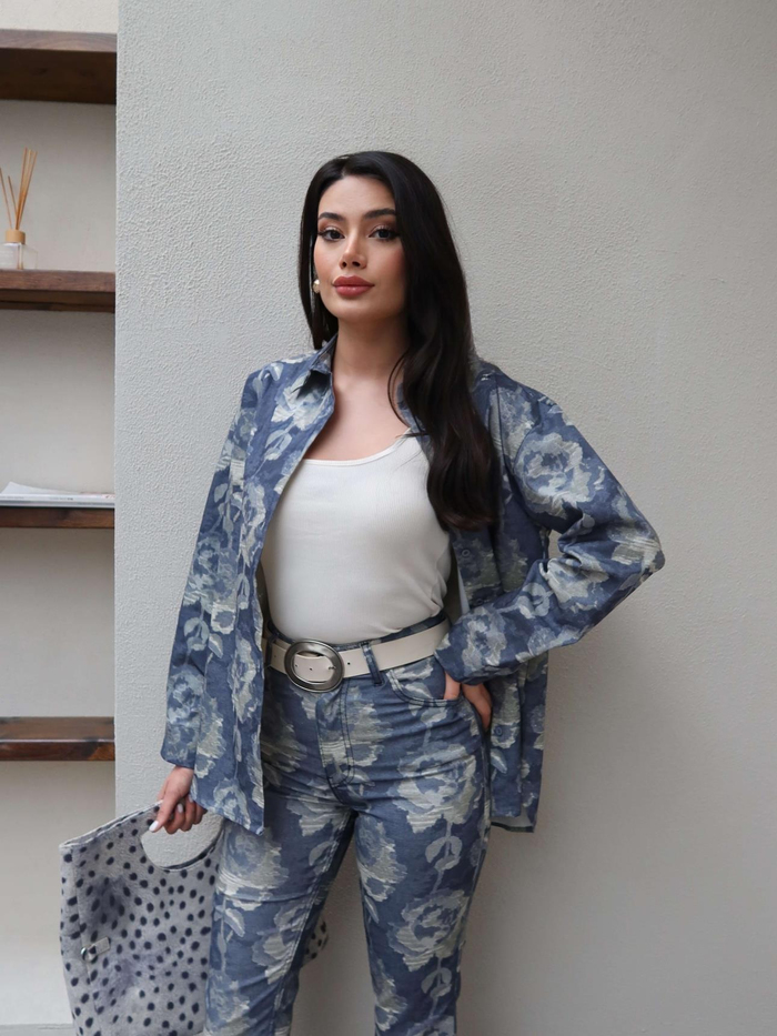 Çiçek Desenli Gömlek