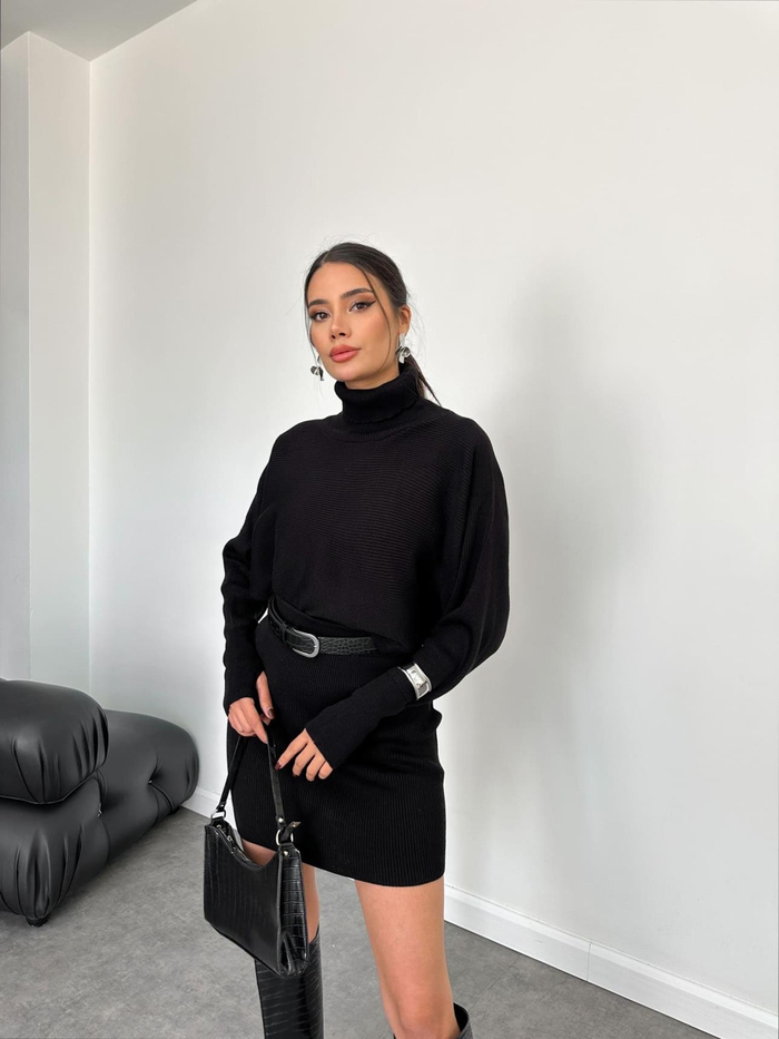 Crop Kazak Mini Etekli Takım