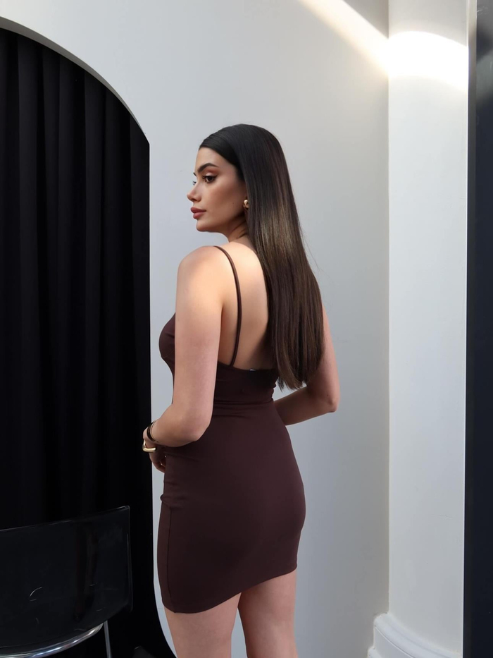 Dantel Boyun Bağlamalı Mini Elbise
