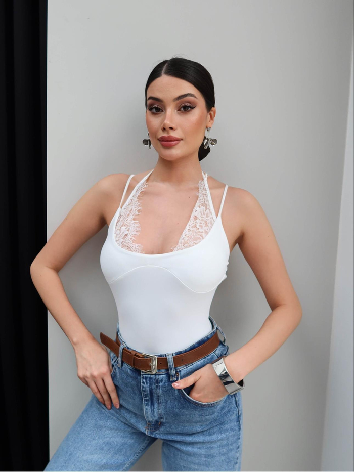 Dantel Detaylı Bodysuit