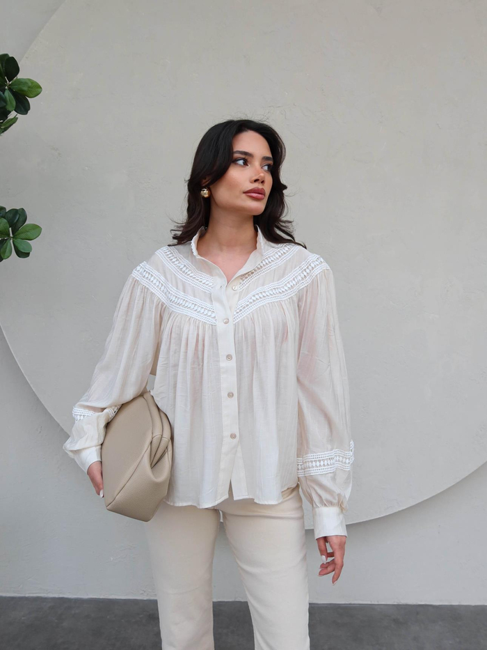 Dantel Detaylı Oversize Gömlek