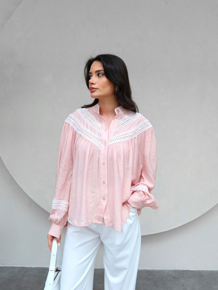 Dantel Detaylı Oversize Gömlek