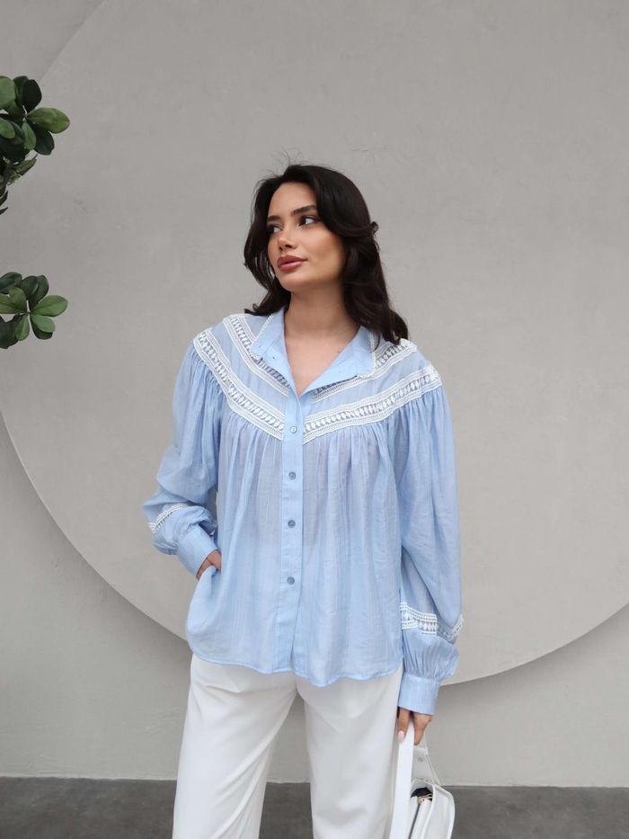 Dantel Detaylı Oversize Gömlek