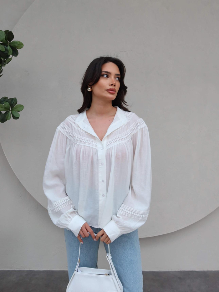 Dantel Detaylı Oversize Gömlek