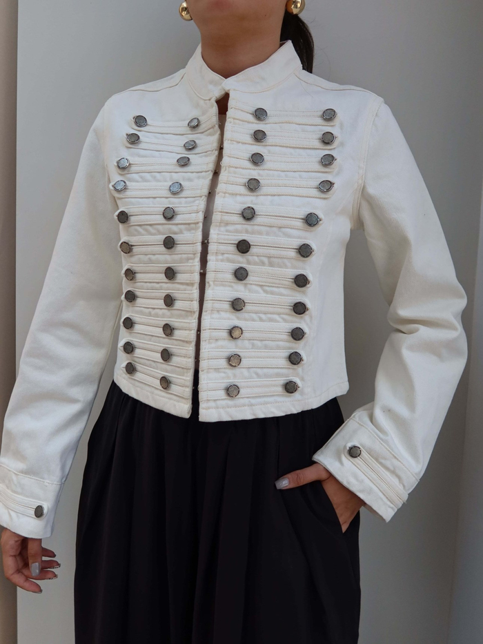 Dar Kesim Düğmeli Denim Ceket