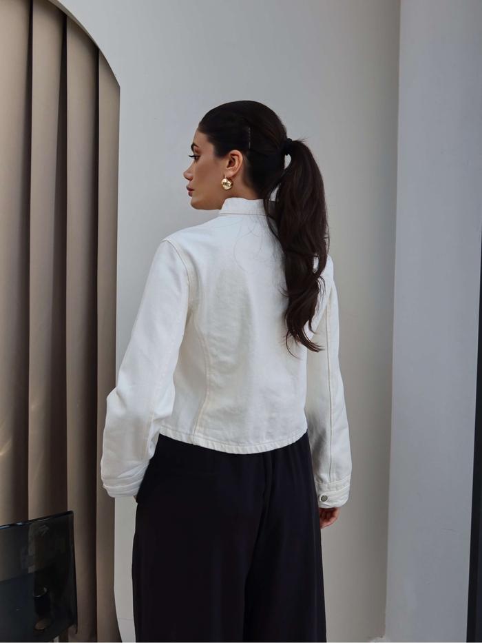 Dar Kesim Düğmeli Denim Ceket