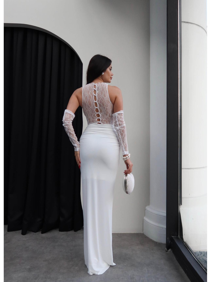 Degaje Yaka Dantelli Uzun Elbise