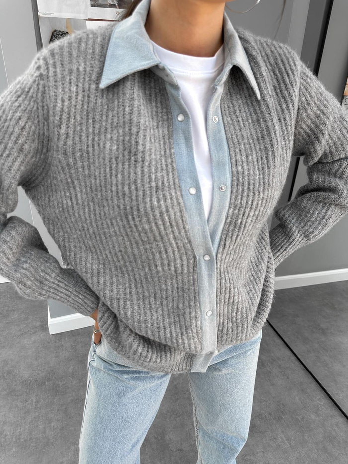 Denim Detay Çıtçıtlı Yün Kazak
