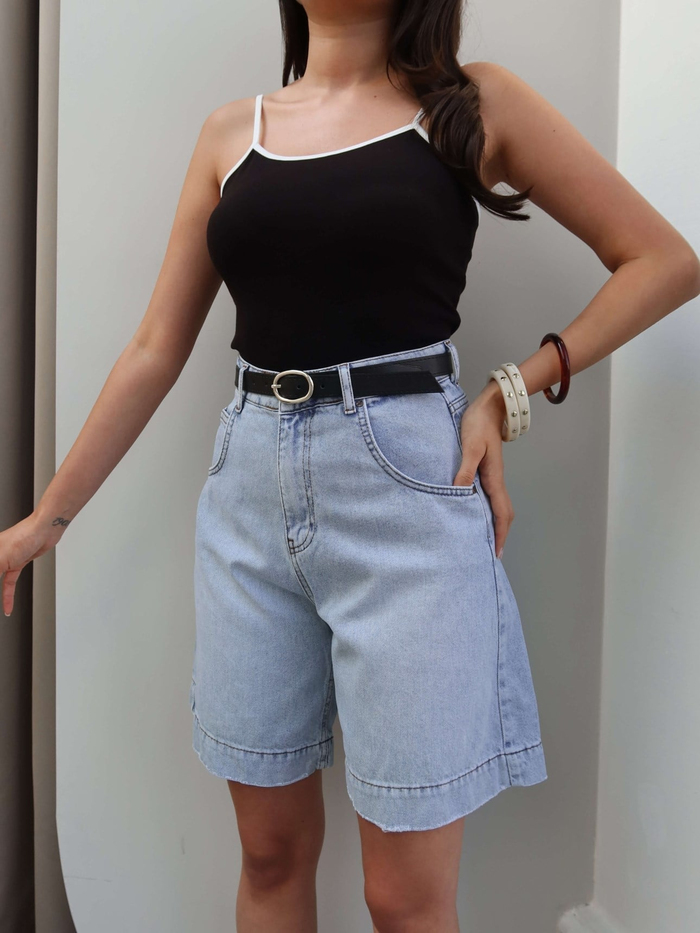 Denim Kemerli Şort