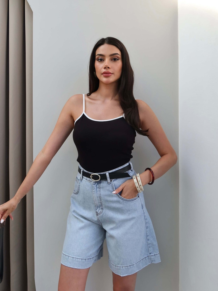 Denim Kemerli Şort