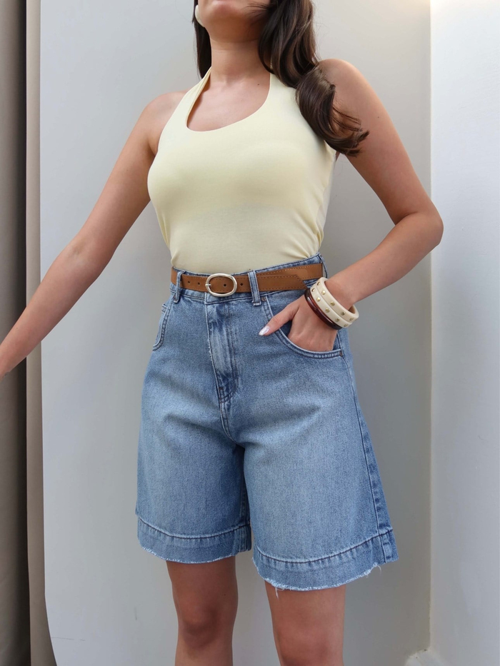 Denim Kemerli Şort