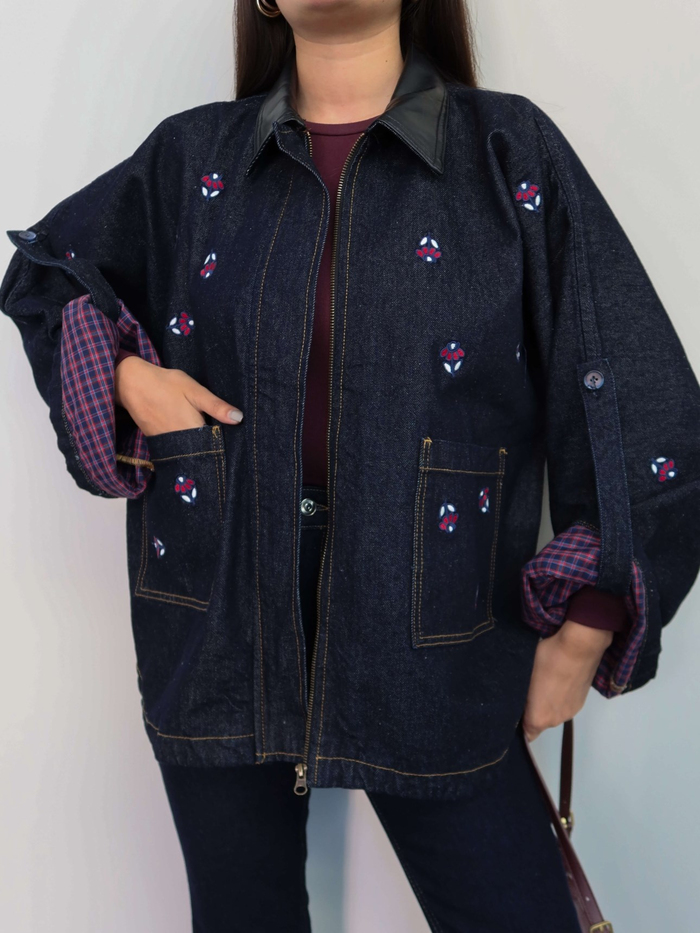 Deri Yaka Nakışlı Denim Ceket
