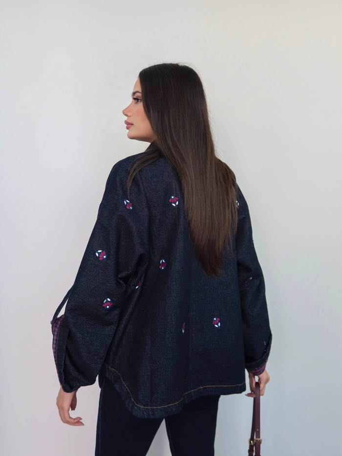 Deri Yaka Nakışlı Denim Ceket