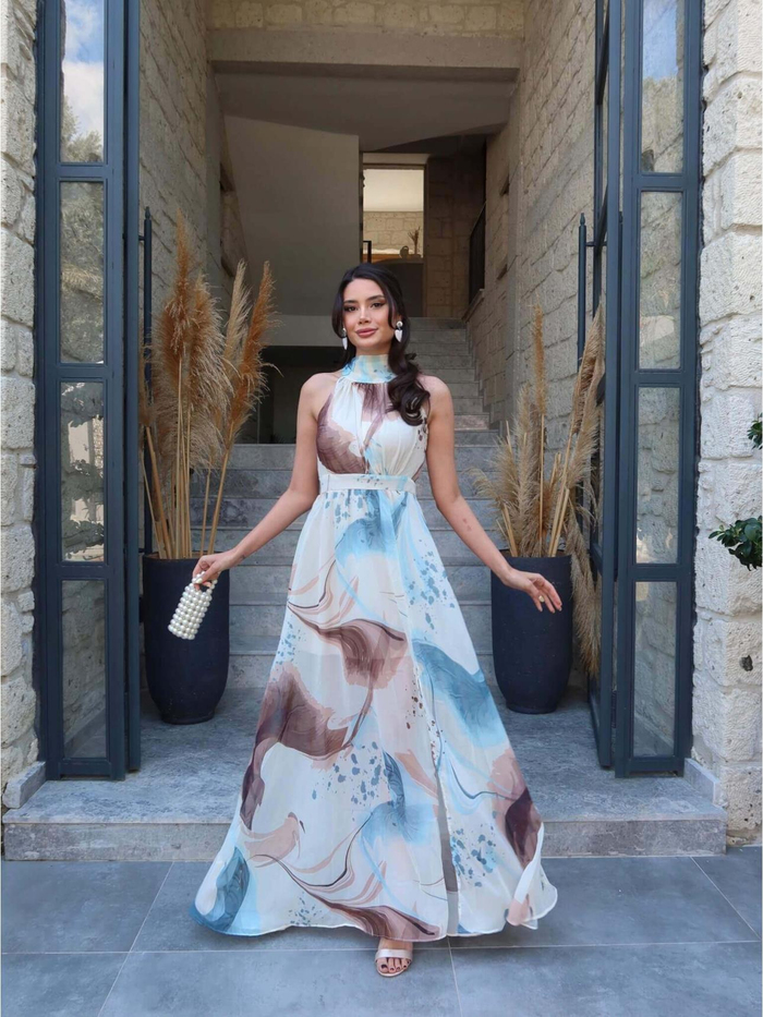 Desenli Halter Yaka Yırtmaçlı Elbise