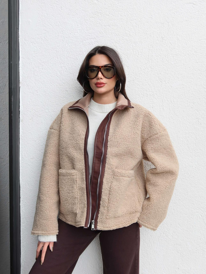 Dik Yaka Açık Cep Peluş Mont