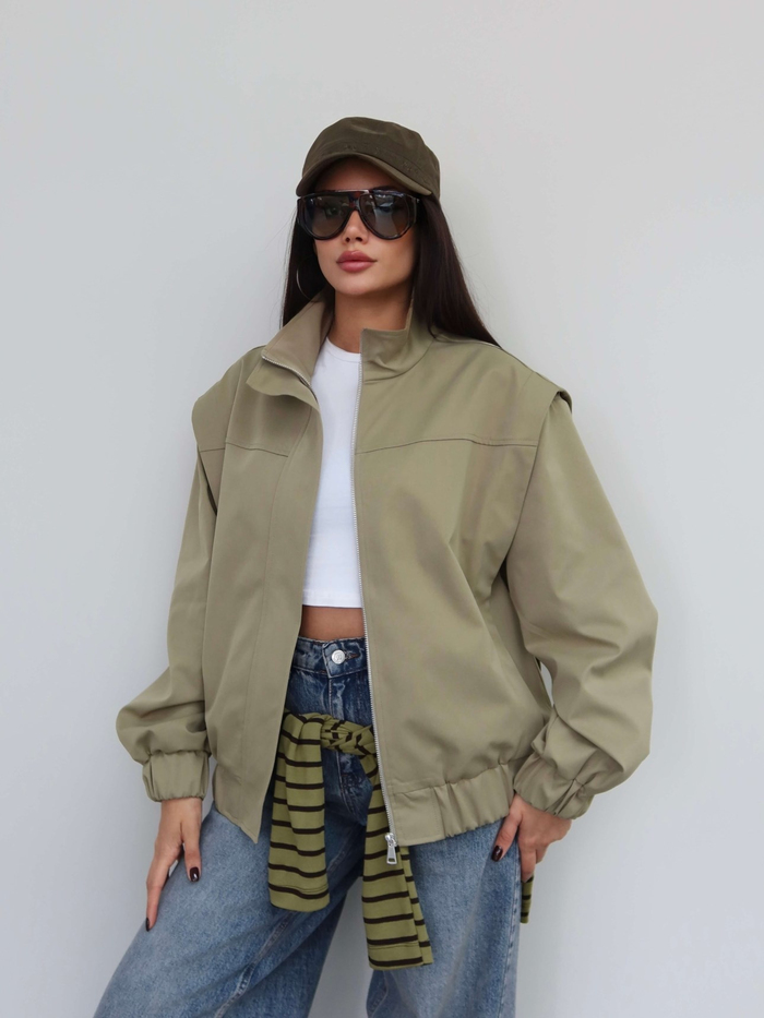 Dik Yaka Büzgü Detaylı Ceket E.H Collection