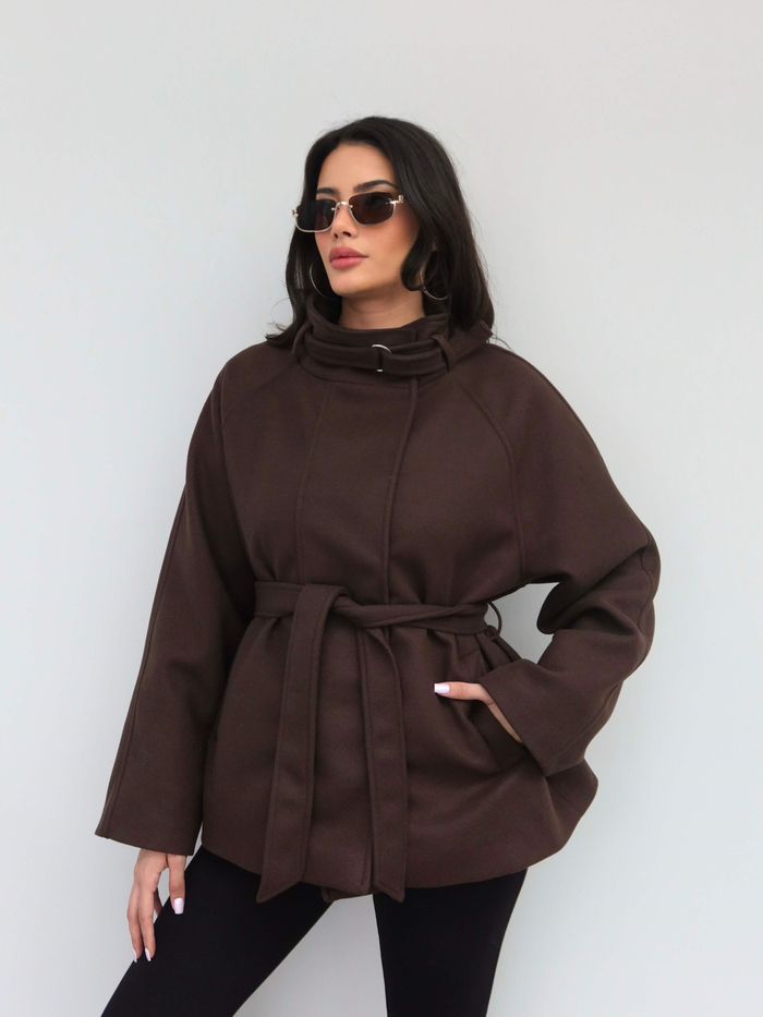 Dik Yaka Kemerli Oversize Kaşe Kaban