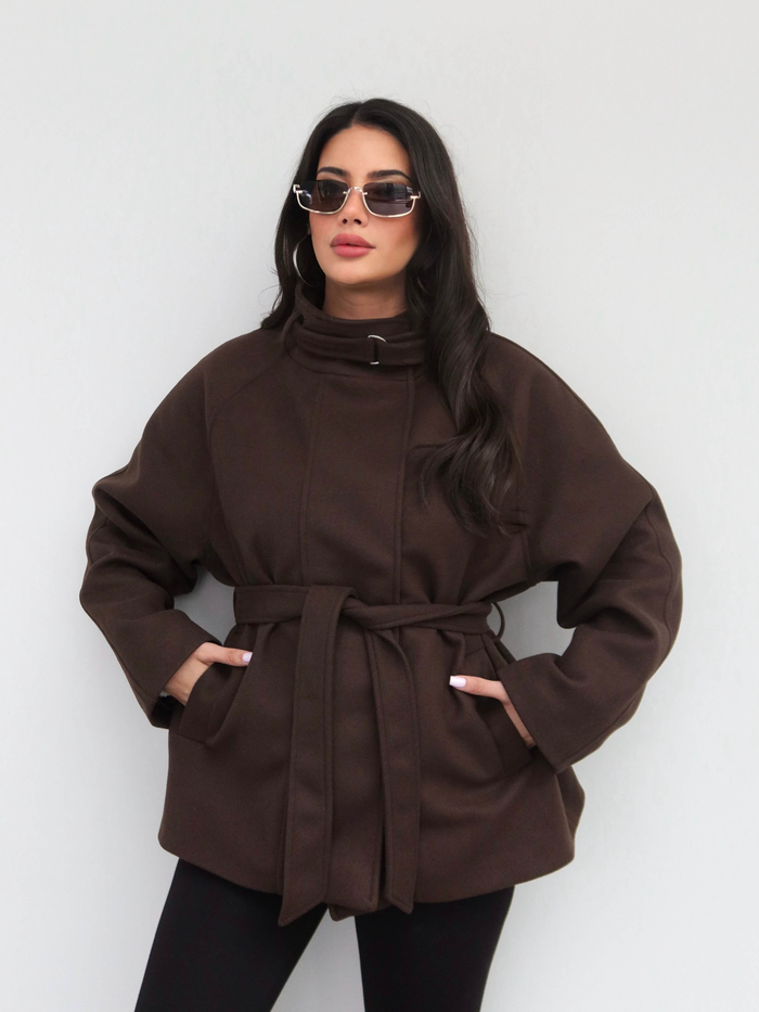 Dik Yaka Kemerli Oversize Kaşe Kaban