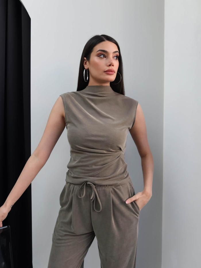 Dik Yaka Pensli Modal Takım