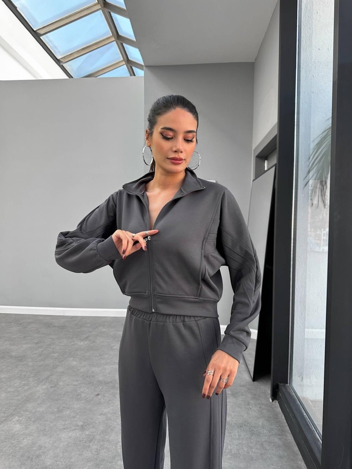 Dikiş Detay Cepli Sweatshirt Takım