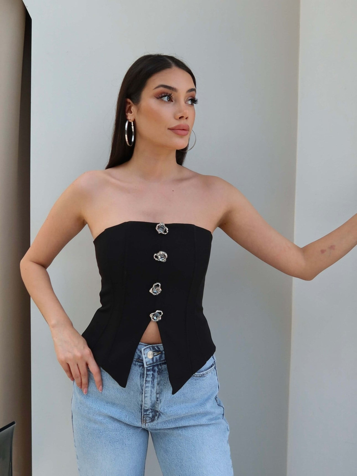 Düğme Detaylı Straplez Bluz