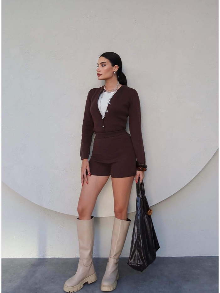 Düğmeli Triko Bodysuit Takım