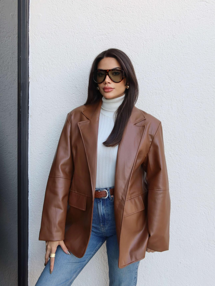 Düz Kesim Deri Blazer Ceket