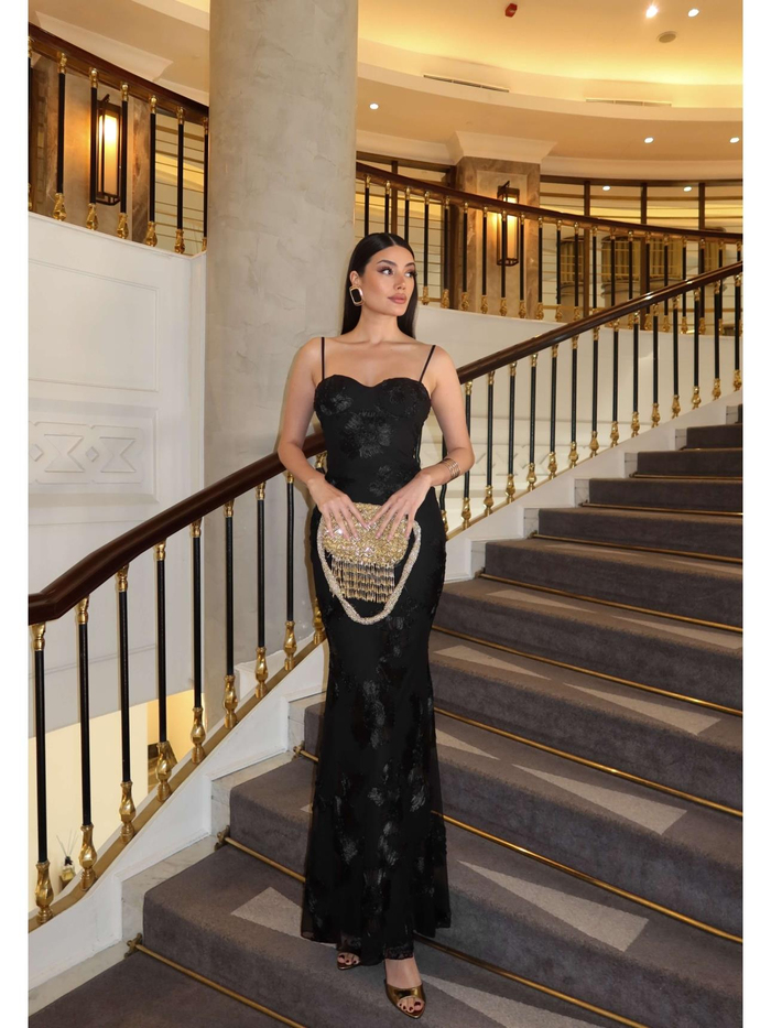 EH Collection Çiçek İşlemeli Tül Davet Elbise