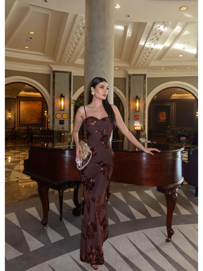 EH Collection Çiçek İşlemeli Tül Davet Elbise