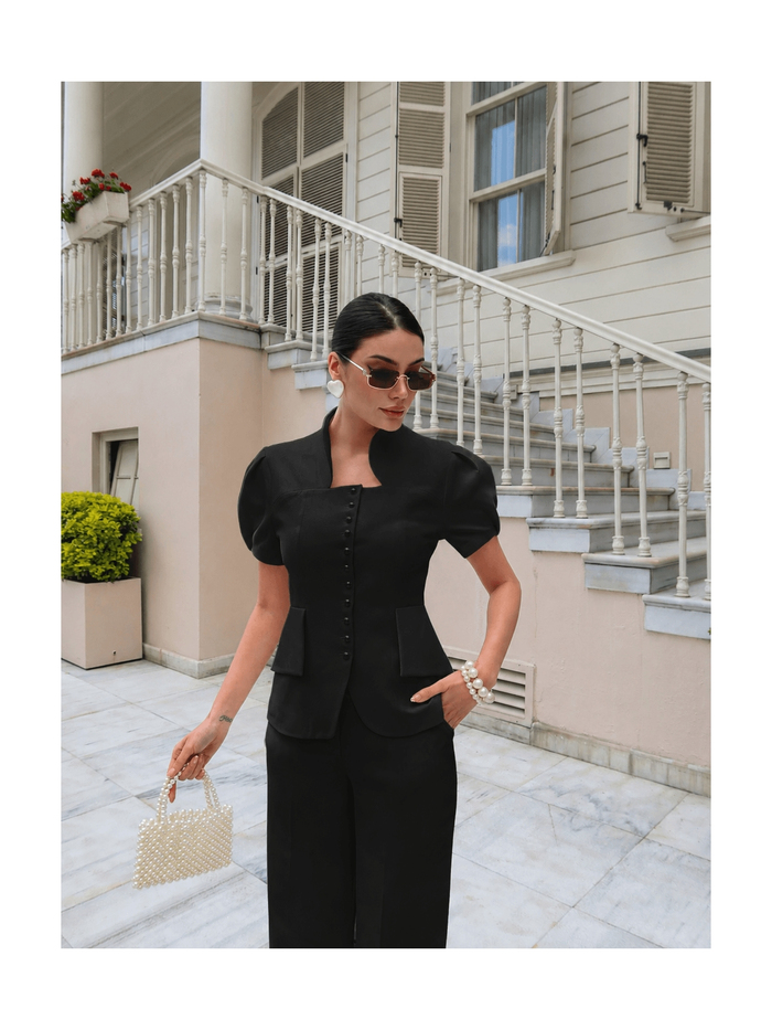 EH Collection Dik Yaka İnci Düğmeli Takım