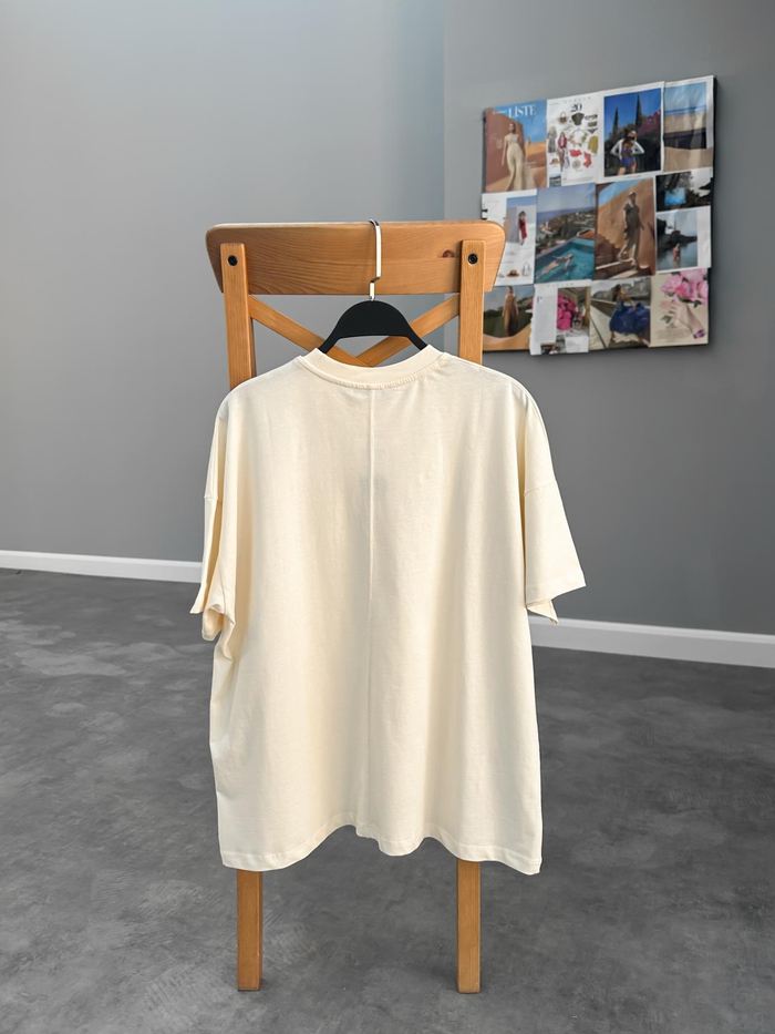 Ekru Minik Yazılı Tshirt